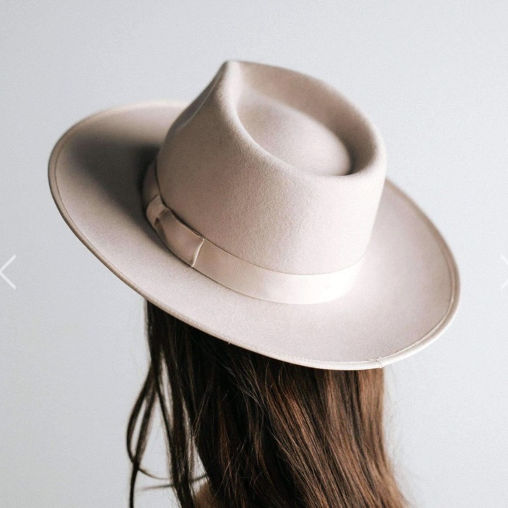 NWT Monroe Rancher Hat - Ivory